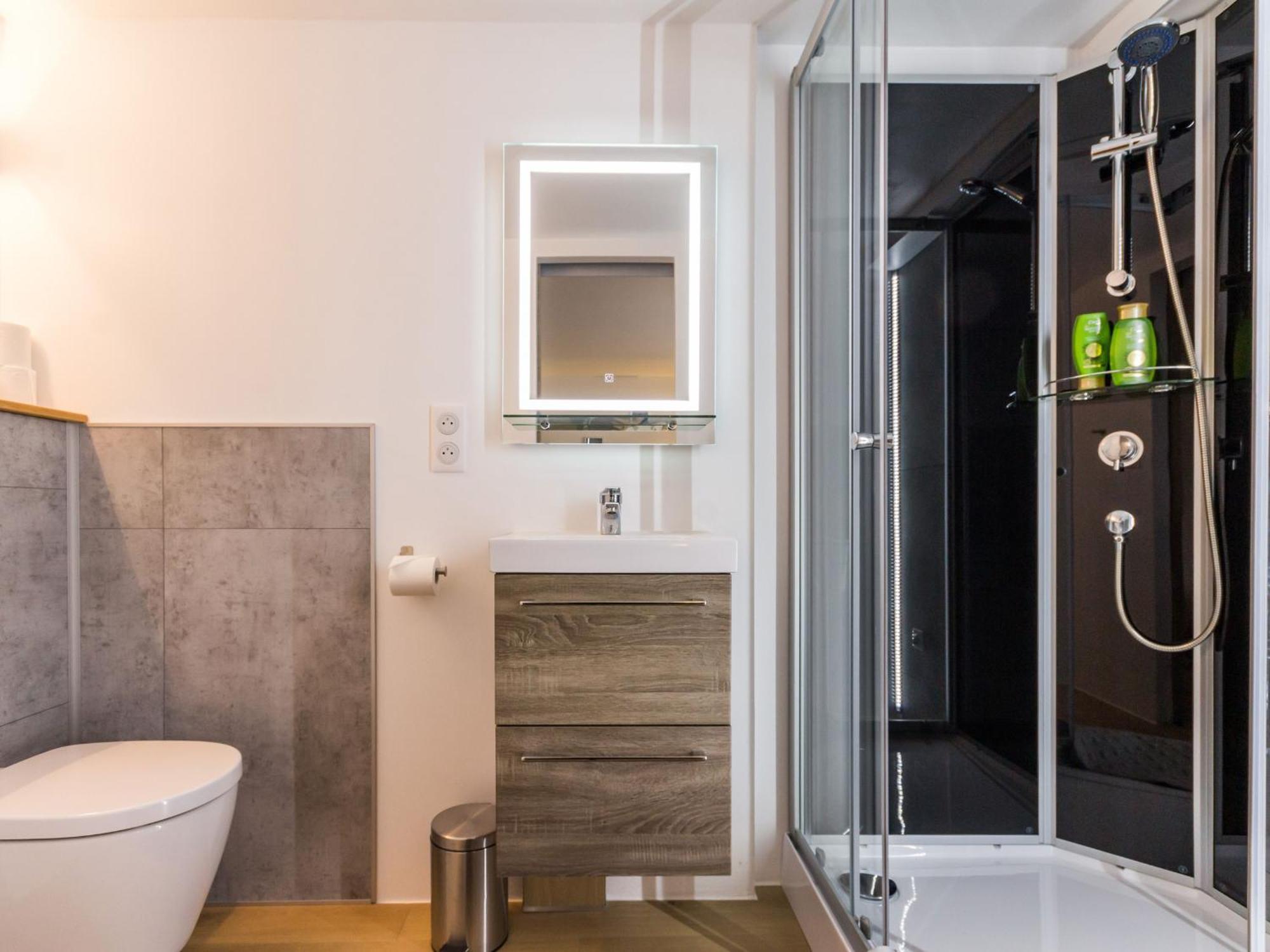 Maison De Ville A St Nazaire, Pres Du Front De Mer, Climatisee, 3 Chambres Avec Sdb Privatives, Wifi - Fr-1-306-1203 Saint-Nazaire  Zewnętrze zdjęcie