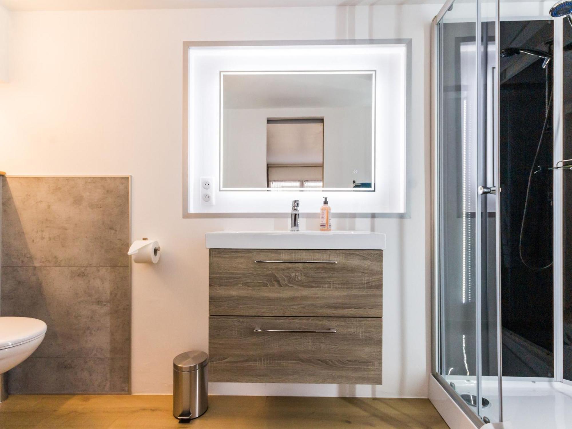 Maison De Ville A St Nazaire, Pres Du Front De Mer, Climatisee, 3 Chambres Avec Sdb Privatives, Wifi - Fr-1-306-1203 Saint-Nazaire  Zewnętrze zdjęcie